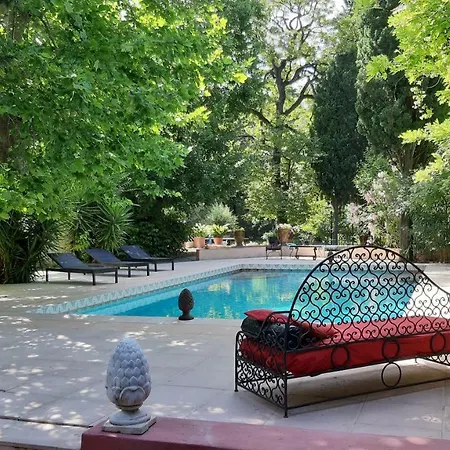 Holiday home La Maison Du Jardin *